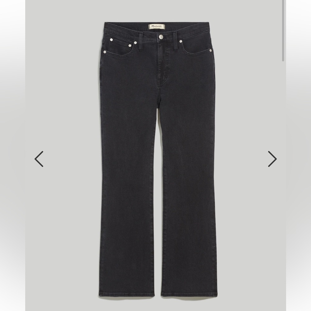 Madewell Petite Mid-rise Kick Out Jeans